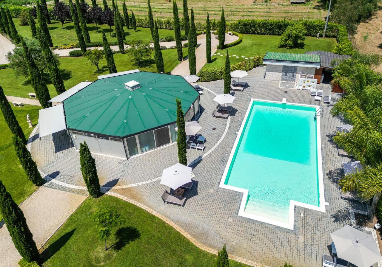 Casale Delle Ronde B&B Latina Luaran gambar